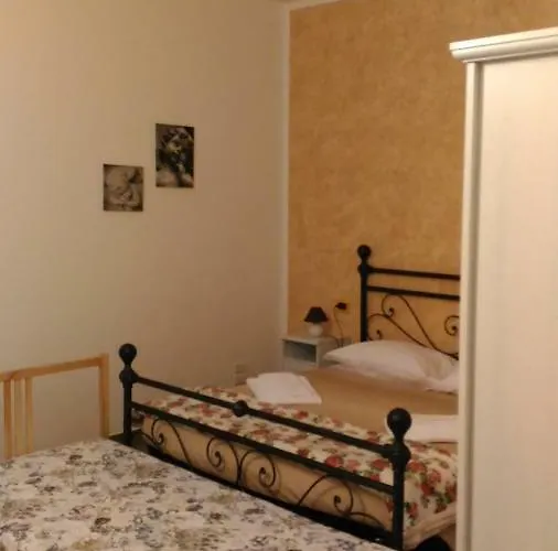 La Casa Del Contadino * Васто